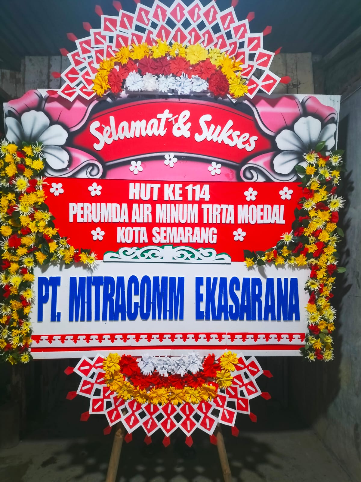 Bunga Papan Selamat & Sukses